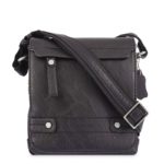 bolso-bandolera-hombre-en-poli-piel-color-negro-berlin